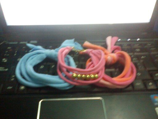 PULSERAS DE TELA