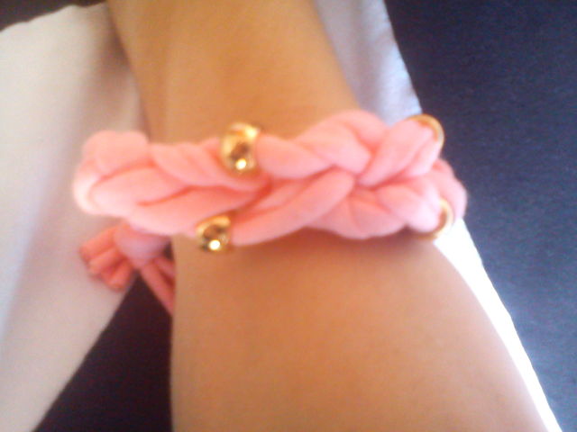 PULSERAS DE TELA